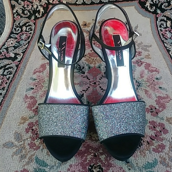 Escarpins Nina En Satin Marron - Pointure 9M - Talons Hauts Peep Toe - Occasion Portés Une Fois